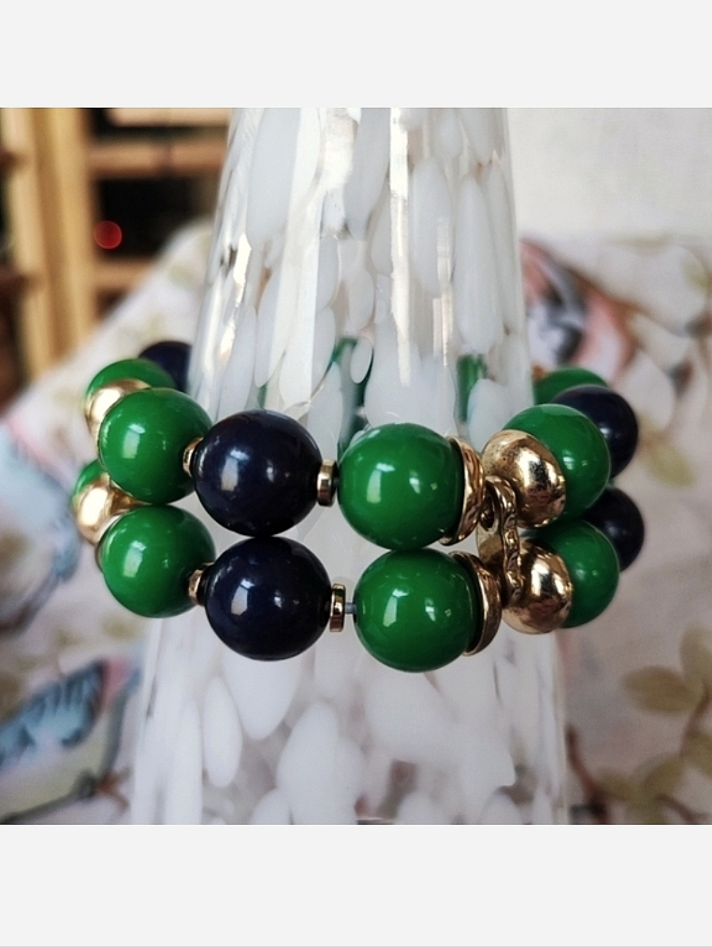 Navy Blue Kelly Green Gold Tone Bell Cap Stretch Acrylic Lucite Bracelet Euc 35$